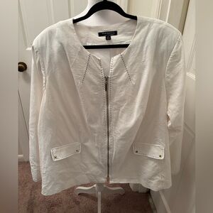 Sharagano White Zip-Up Blazer/Jacket with Gold Zipper and Thread Accent